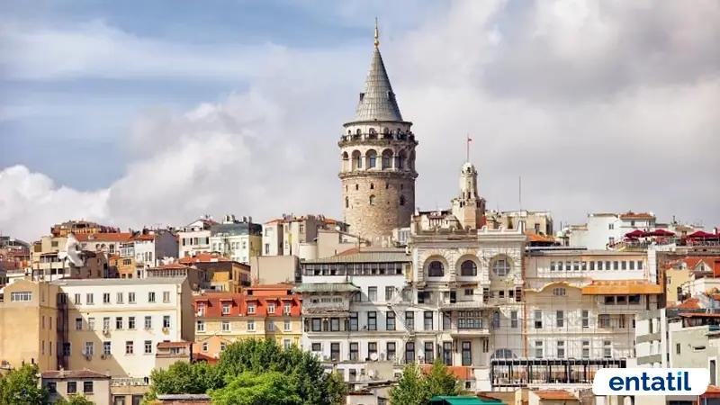 Galata Kulesi