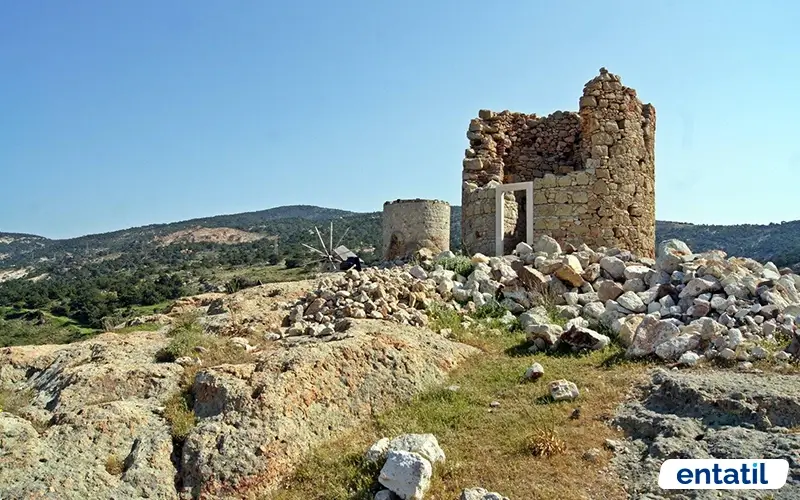 Phokaia Antik Kenti