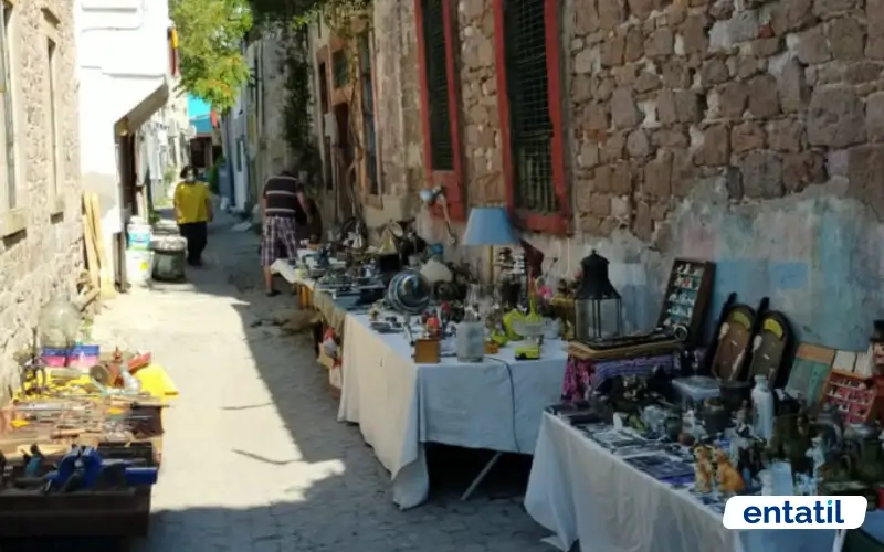 Ayvalık Bit Pazarı