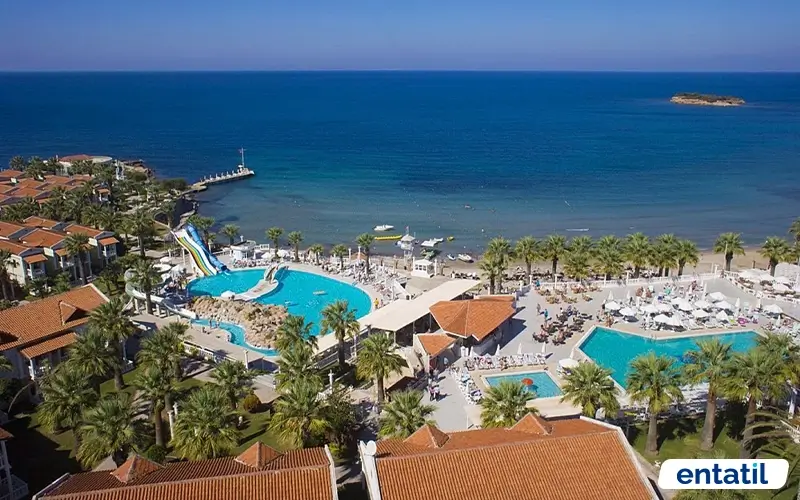 Club Tarhan Beach