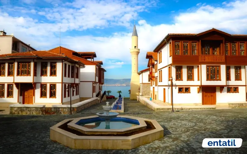 Değirmendere Yalı Evleri