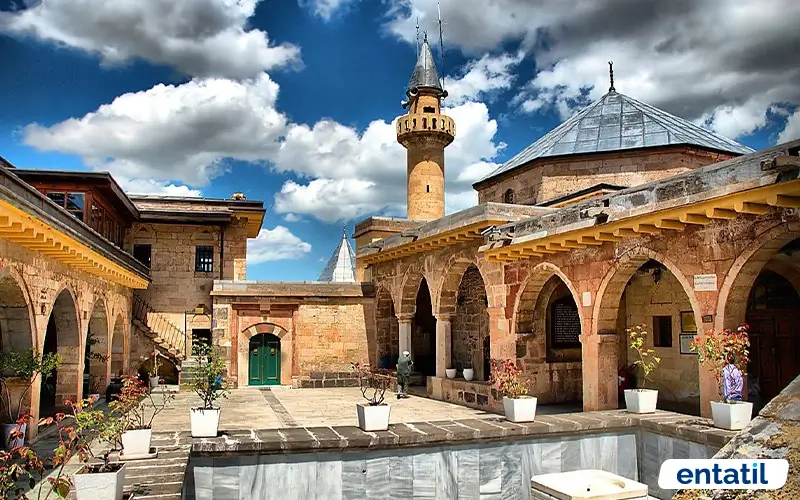 Hacı Bektaş Veli Dergahı Külliyesi