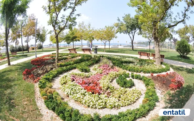 Kalamış Atatürk Parkı