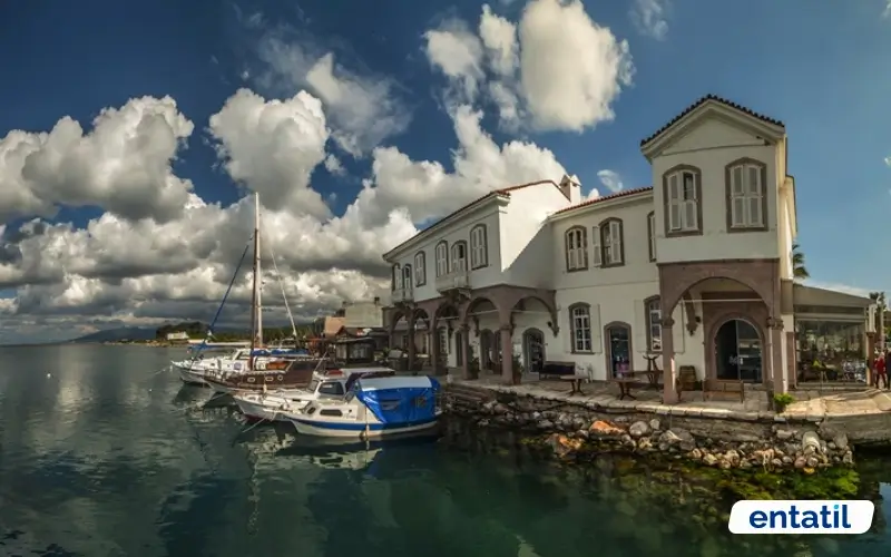 Urla İskelesi