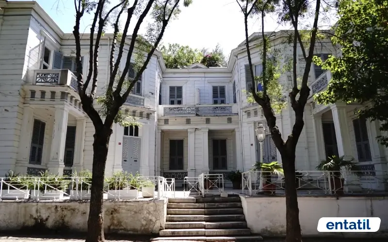 Yalman Köşkü