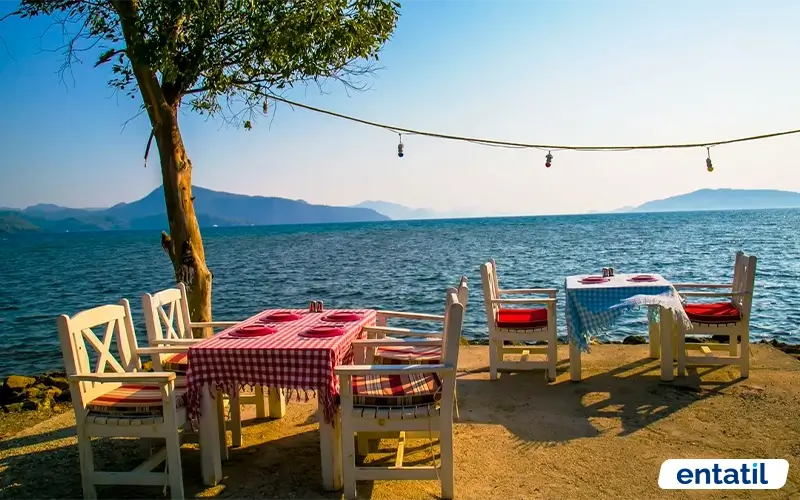 Çatlak Beach Camping