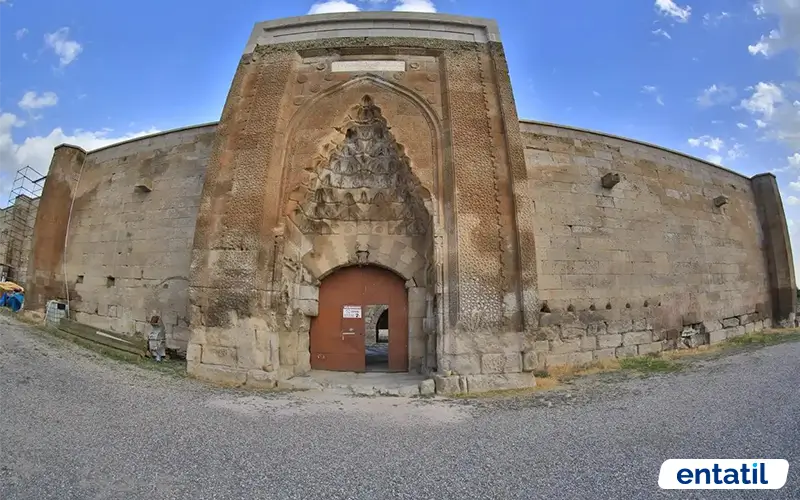 Ağzıkarahan Hanı