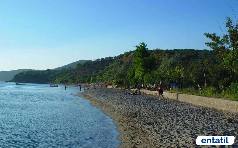 Çuğra Plajı