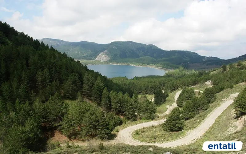 Gölcük Tabiat Parkı