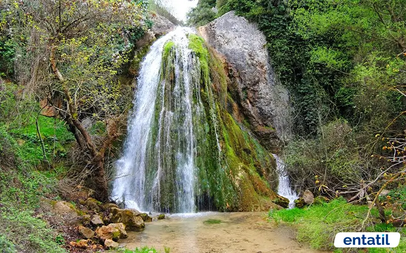 Kınık Şelalesi