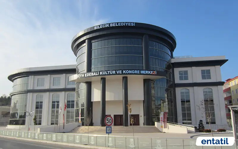 Şeyh Edebali Kültür ve Kongre Merkezi