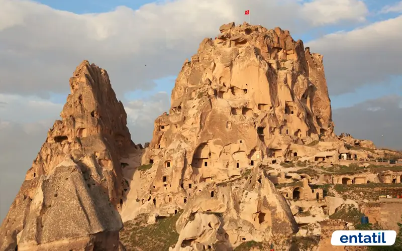 Uçhisar Kalesi