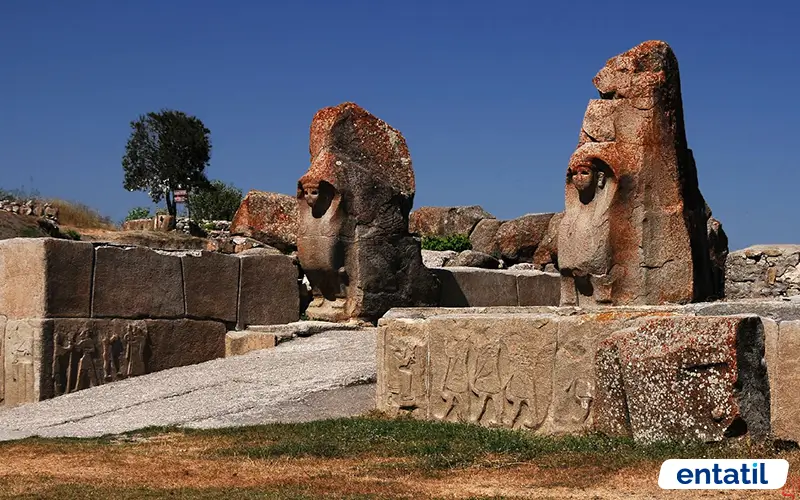 Alacahöyük Müzesi ve Ören Yeri
