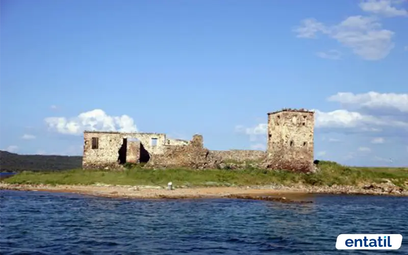 Güvercin Adası