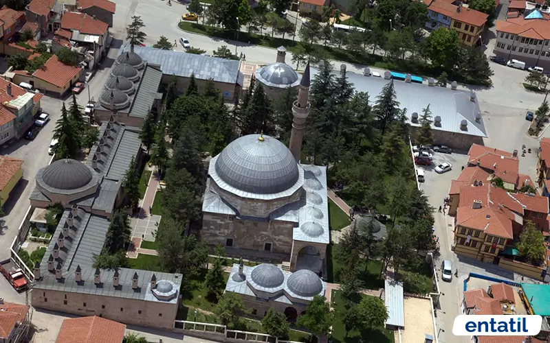 Kurşunlu Camisi ve Külliyesi