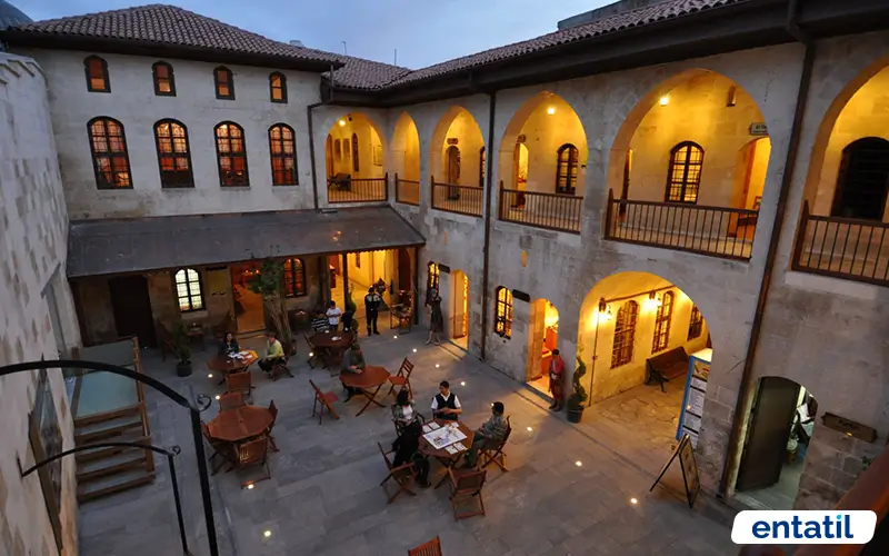 Tarihi Gümrük Hanı