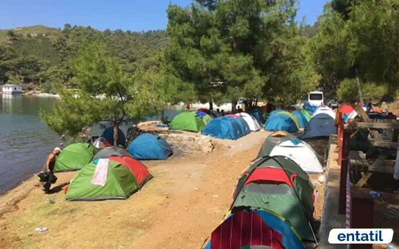 Aksazlar Koyu Kamp Alanı