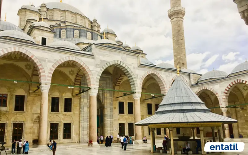 Fatih Camii