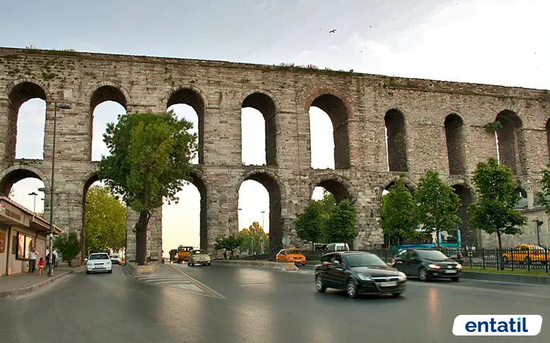 Valens Su Kemeri (Bozdoğan Kemeri)