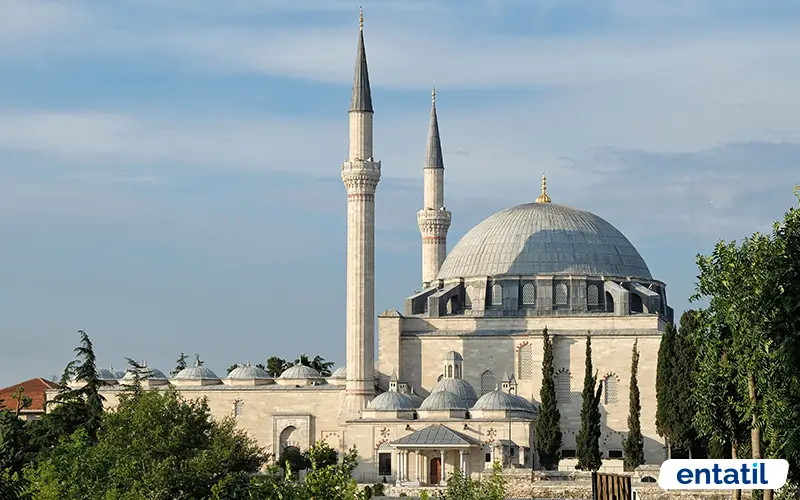 Yavuz Sultan Selim Camii