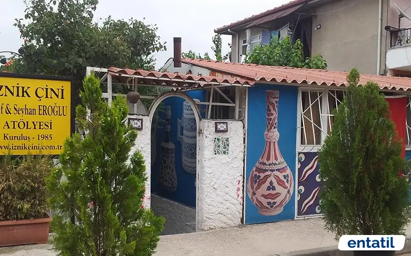 Eşref Eroğlu Çini Atölyesi