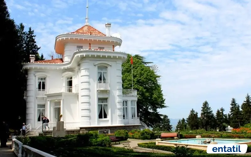 Atatürk Köşkü