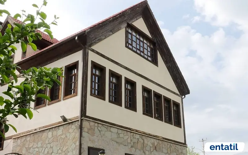 Gümüşhane Konakları